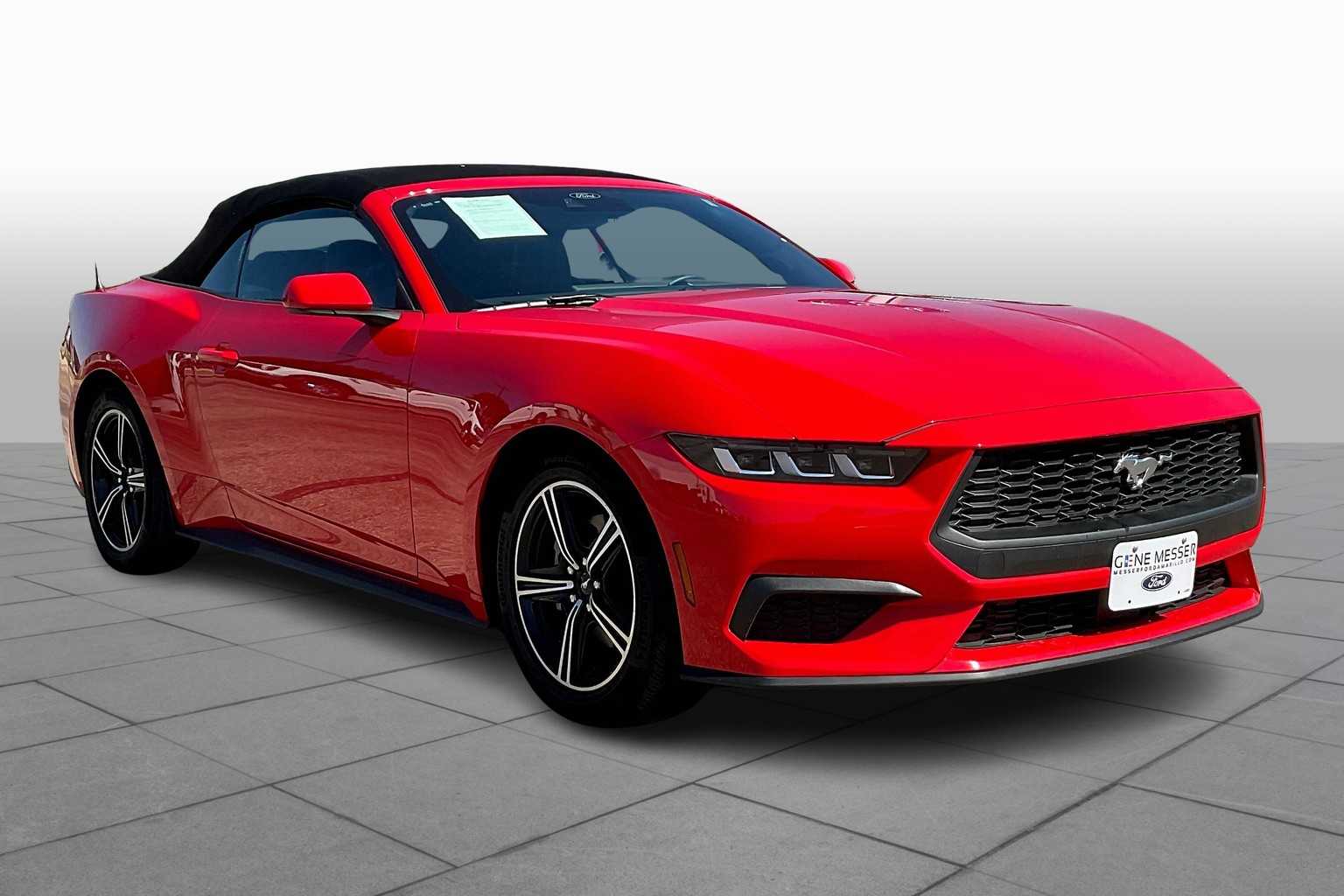 2024 Ford Mustang EcoBoost photo 4
