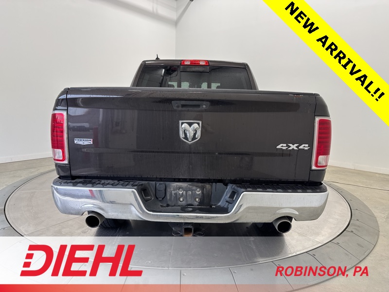2017 Ram 1500 Laramie photo 4