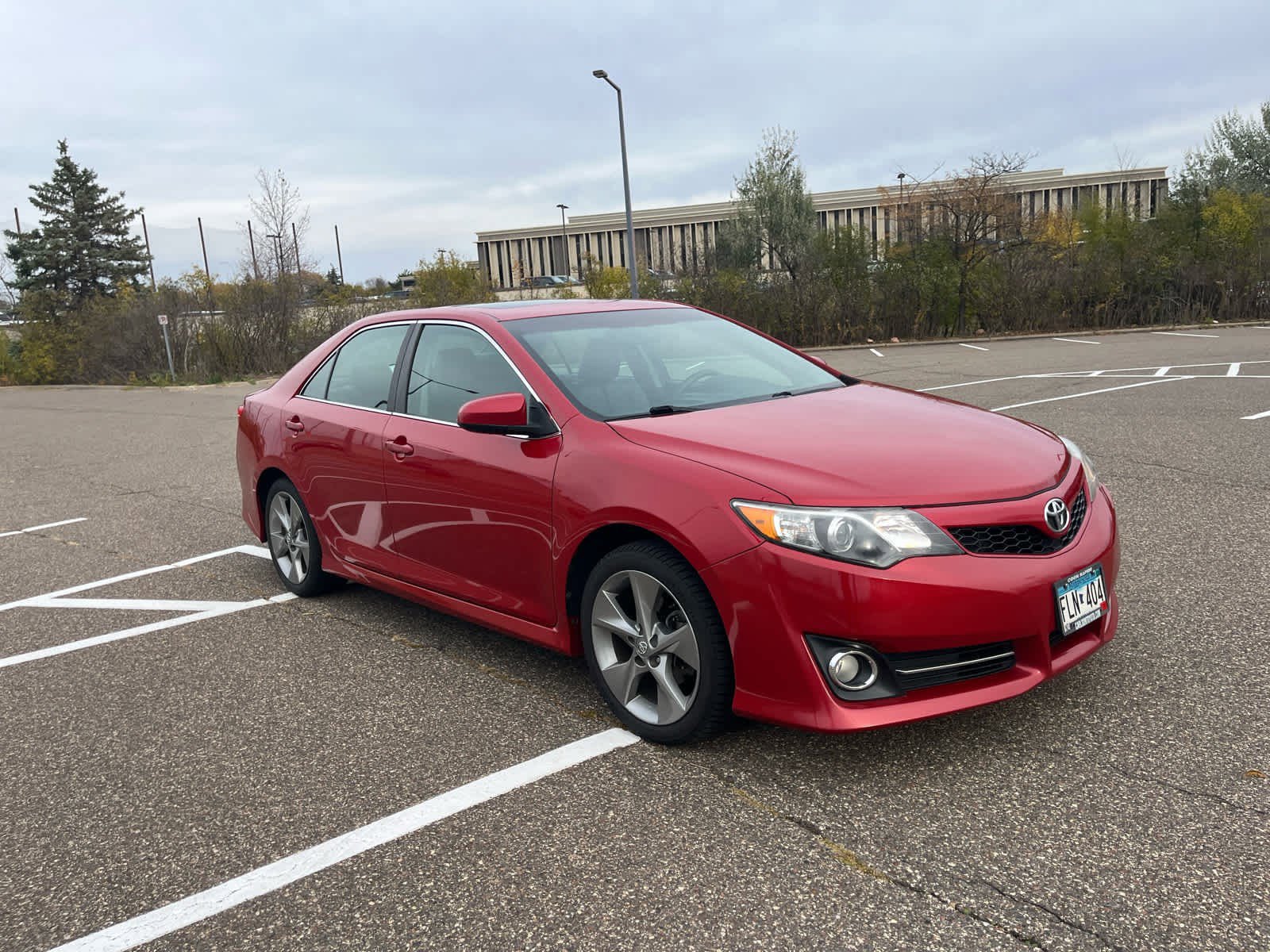 Used 2012 Toyota Camry SE with VIN 4T1BF1FK2CU623165 for sale in Golden Valley, MN