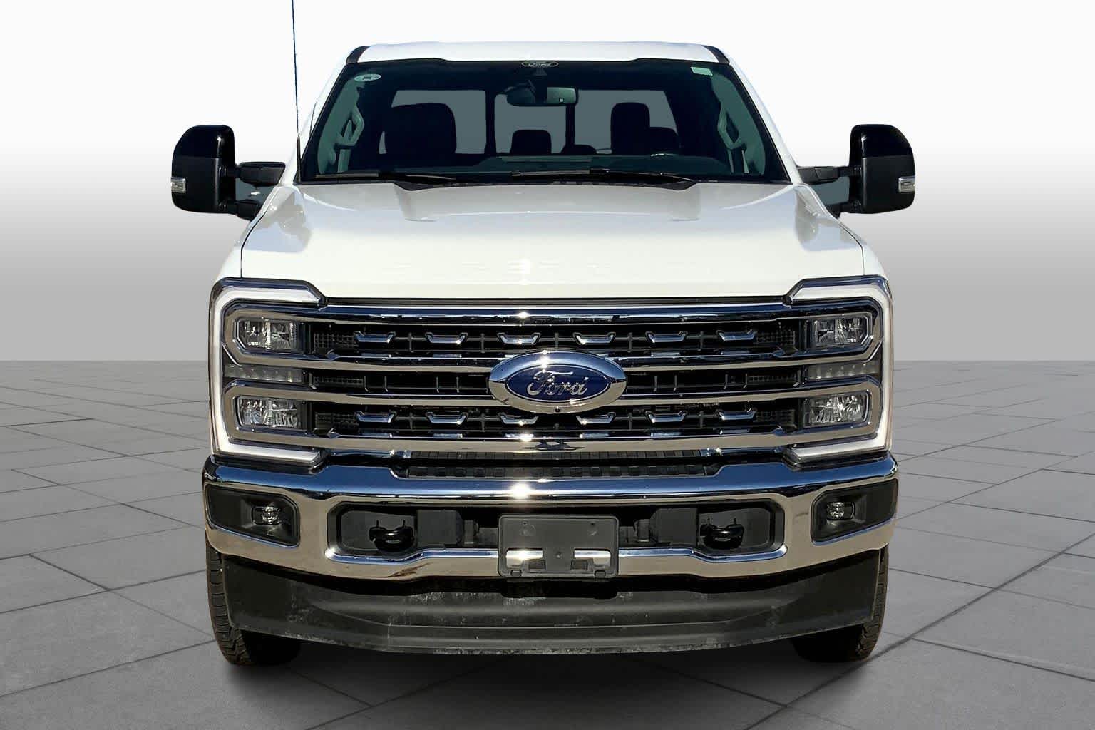 2024 Ford F-250 Lariat photo 3
