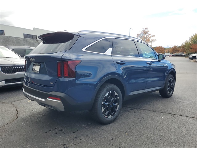 2026 Kia Sorento S photo 4