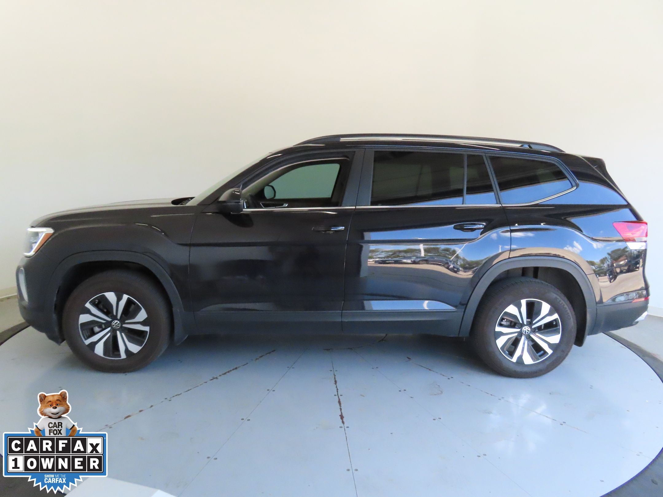 2024 Volkswagen Atlas SE photo 5