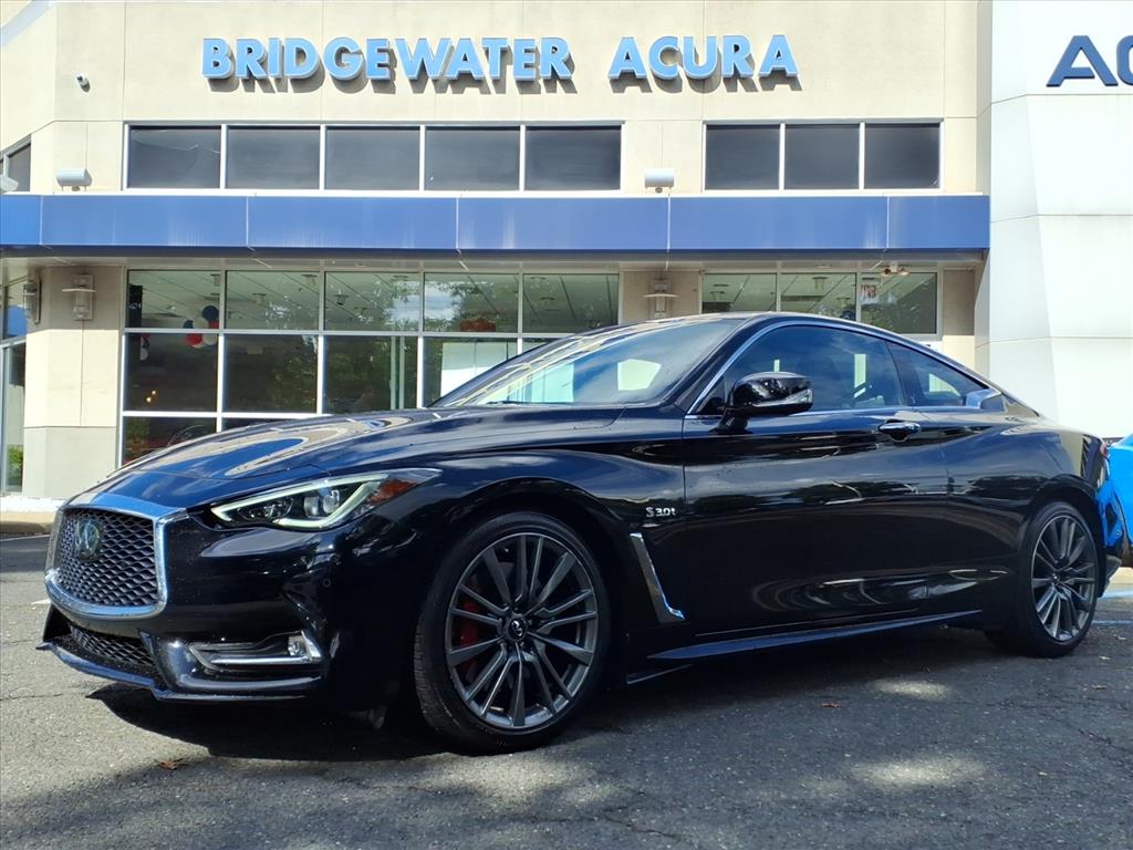 2017 INFINITI Q60 Coupe Red Sport