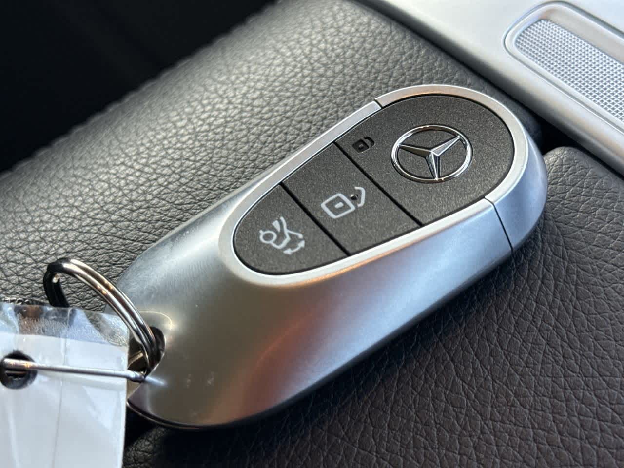 2024 Mercedes Benz GLC 300 4MATIC photo 26