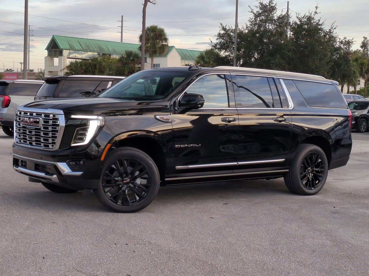 2026 GMC Yukon XL Denali's photo