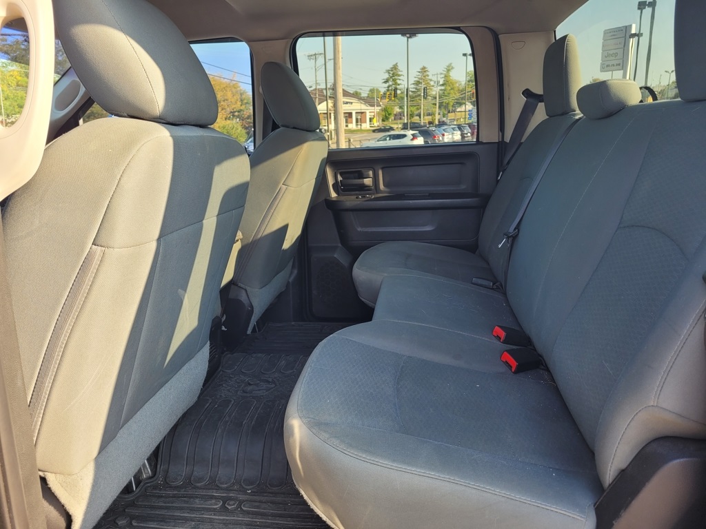 2015 Ram 2500 Tradesman photo 17