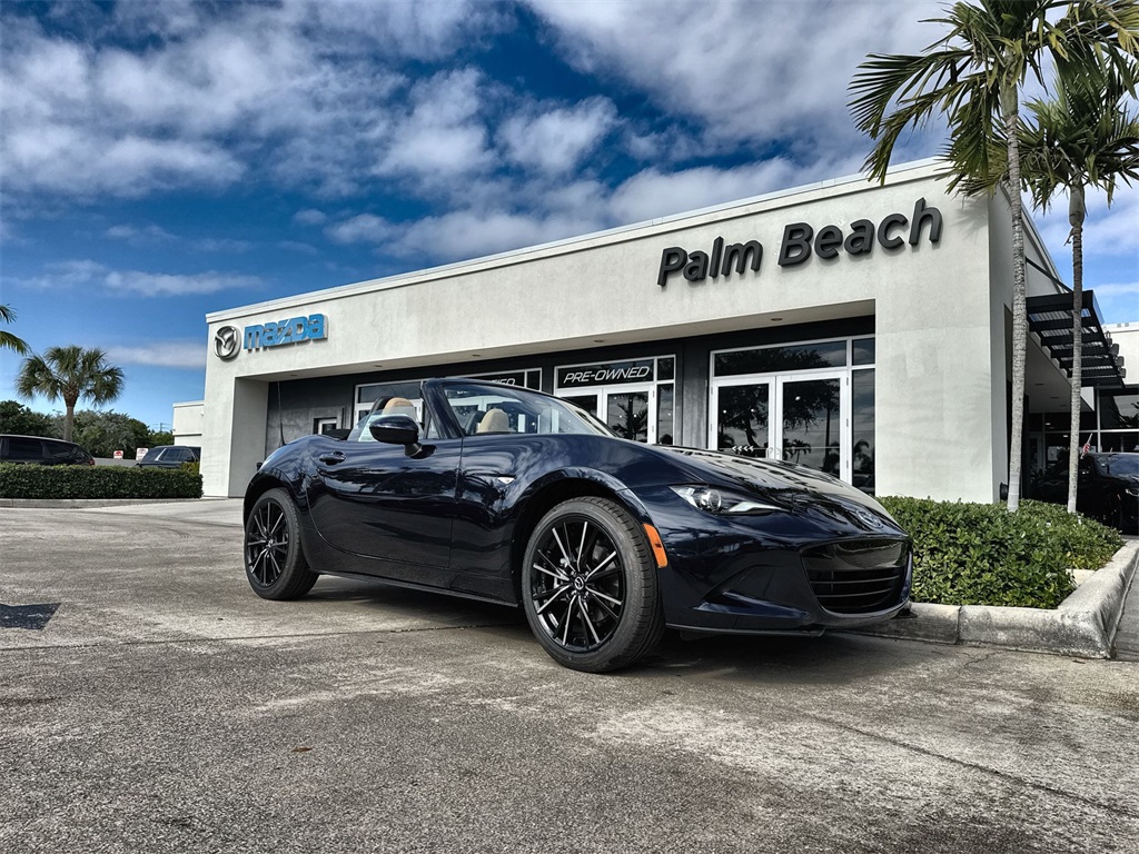 2025 Mazda MX-5 Miata Grand Touring's photo