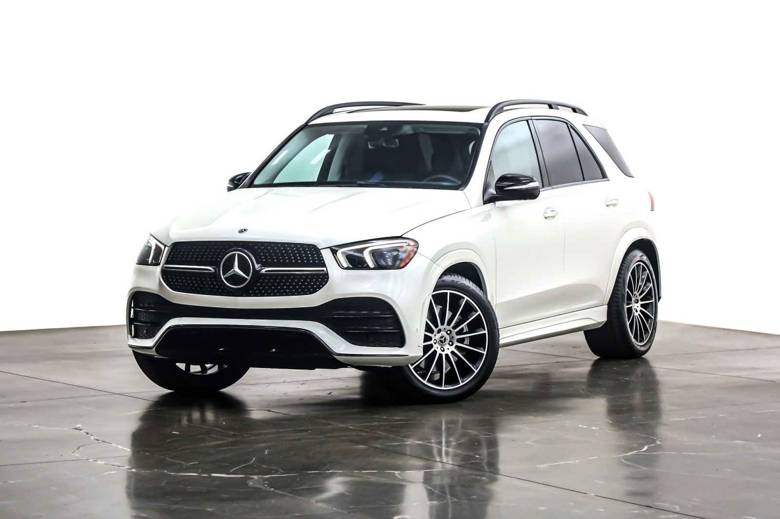2023 Mercedes-Benz GLE GLE450's photo