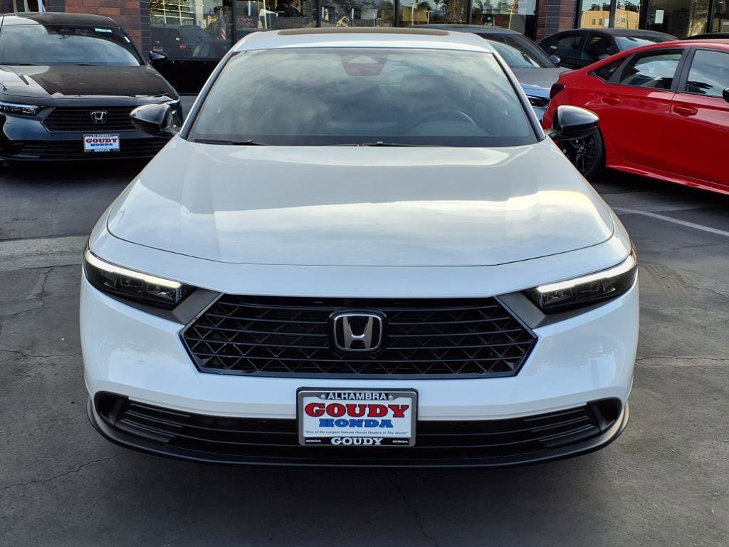 2025 Honda Accord Hybrid Sport photo 2
