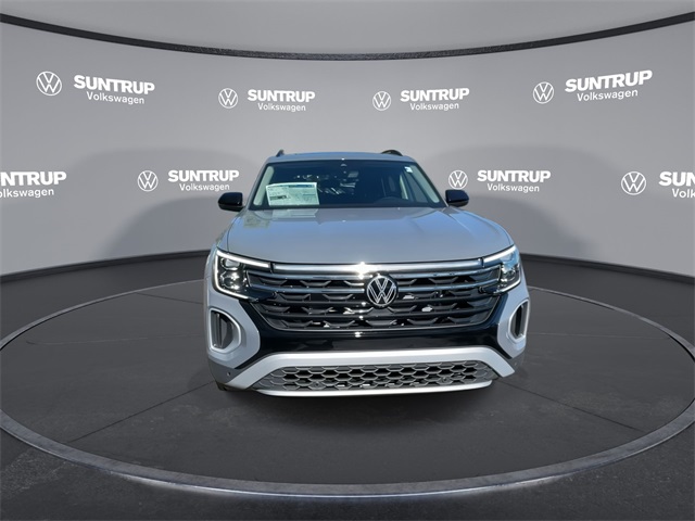 2025 Volkswagen Atlas Peak Edition SE photo 4