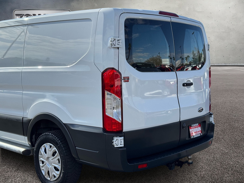 2018 Ford Transit photo 4