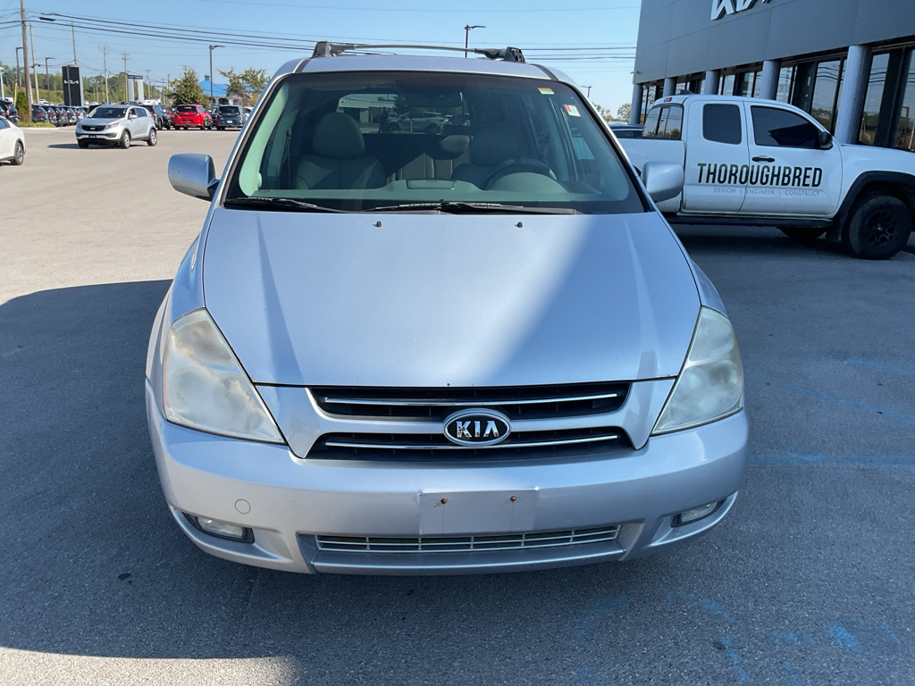 2007 Kia Sedona EX photo 2