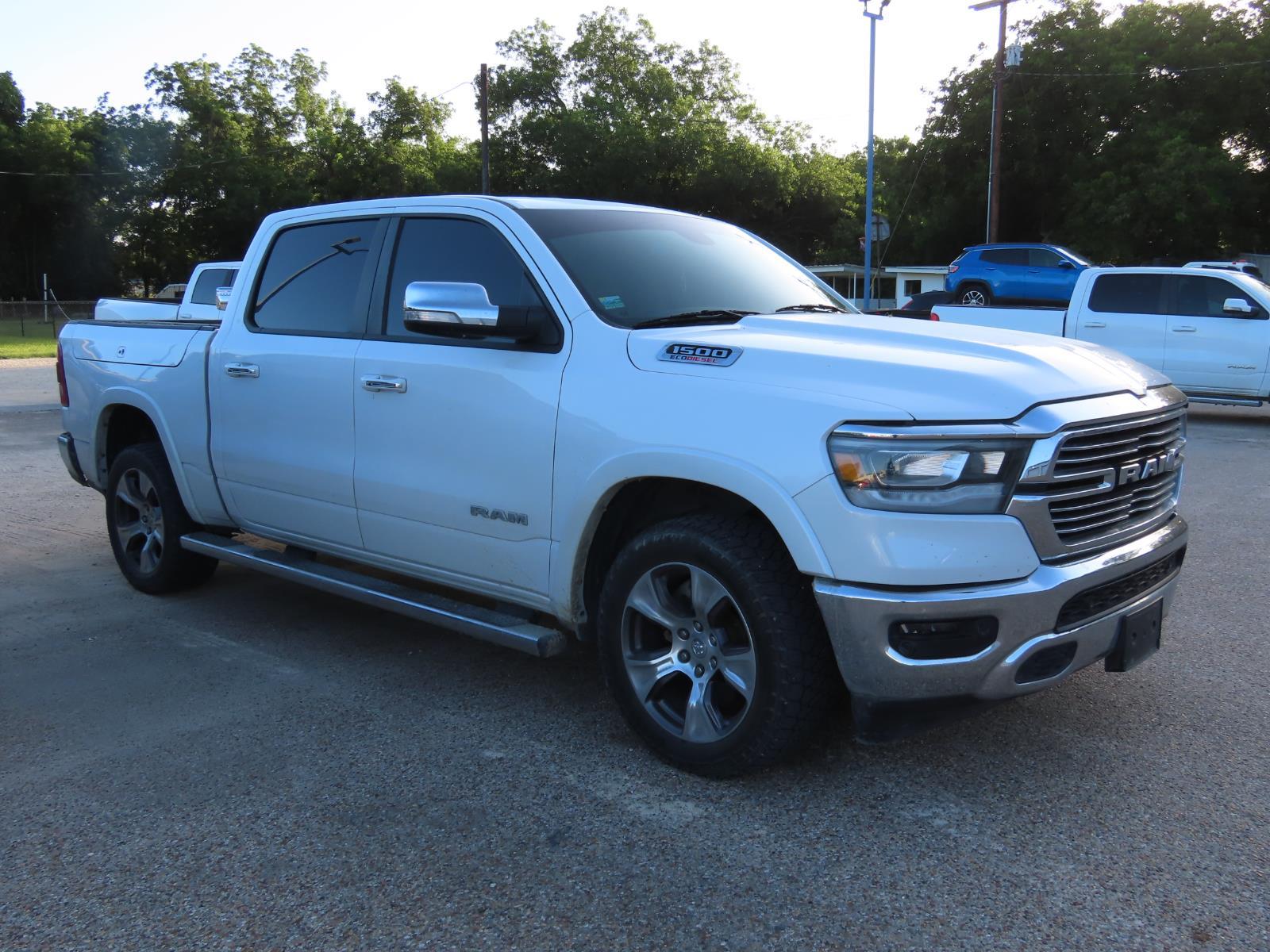 2020 Ram 1500 Laramie photo 3