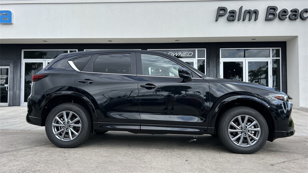 2025 Mazda CX-5 2.5 Select photo 22