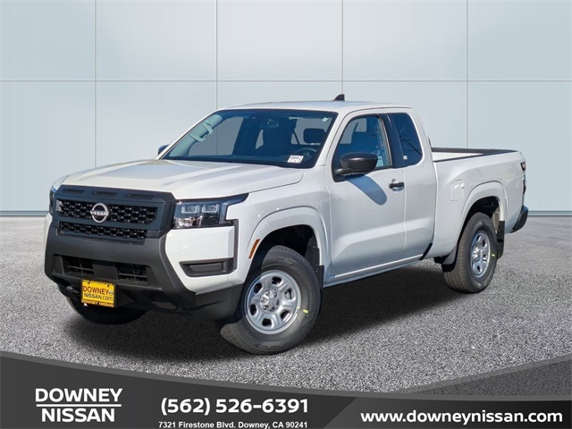 2026 Nissan Frontier S's photo