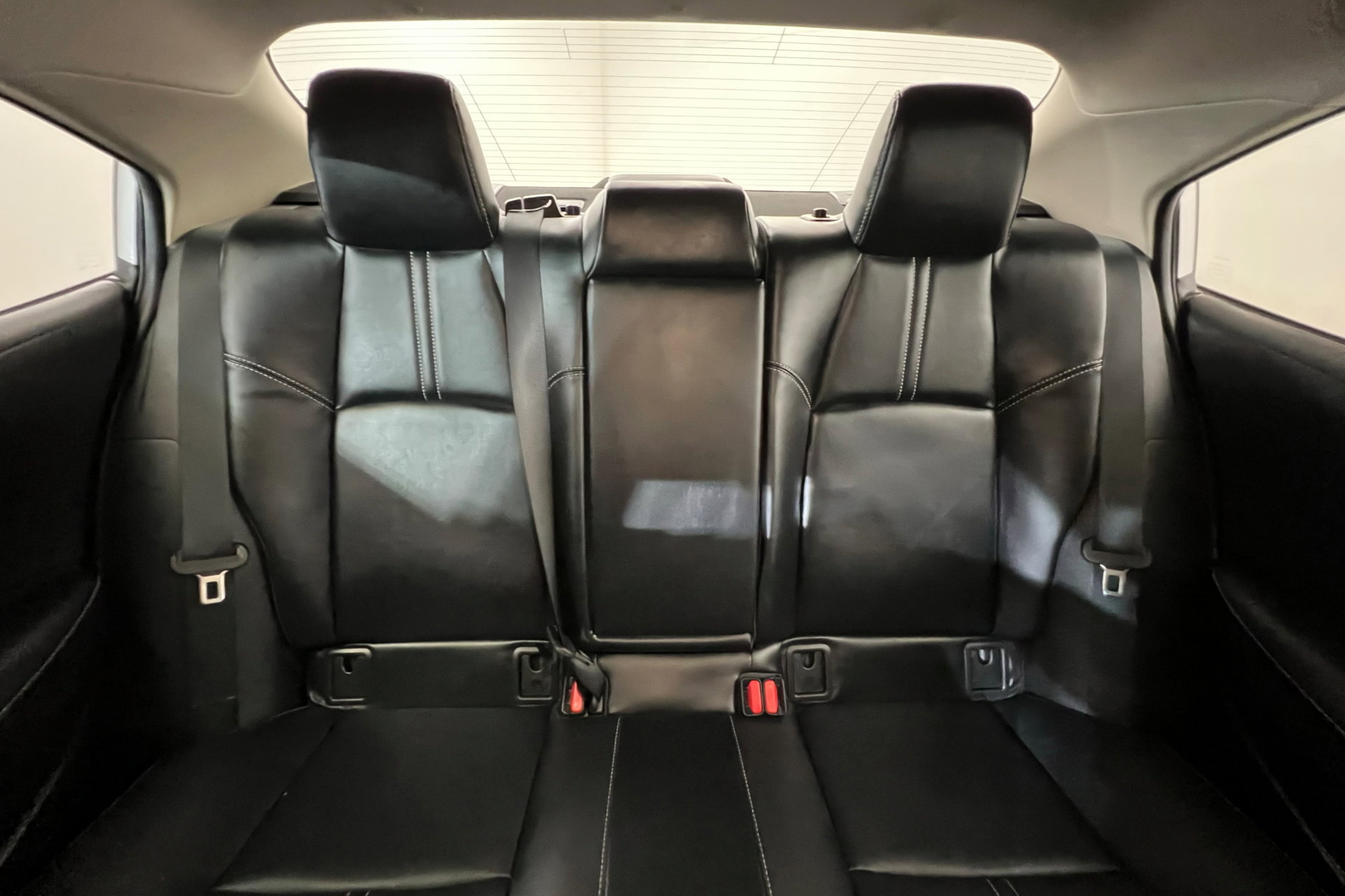 2024 Toyota Corolla Hybrid LE photo 23
