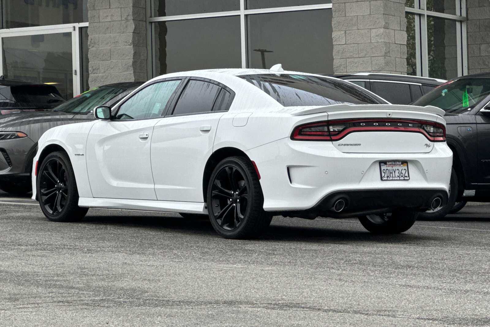 2022 Dodge Charger R/T photo 6