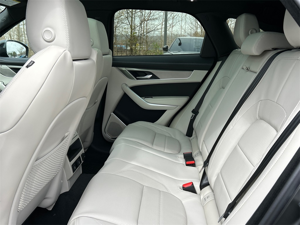 2026 Jaguar F-PACE P250 R-Dynamic S photo 23