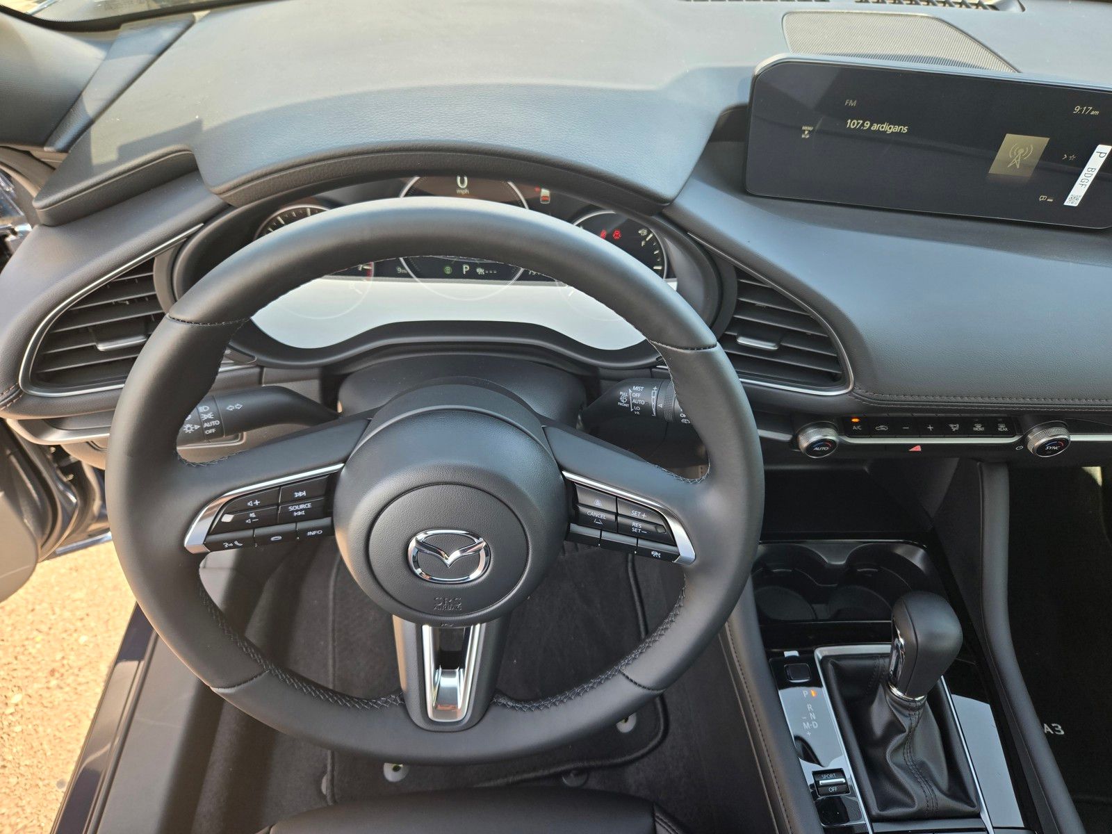 2025 Mazda Mazda3 Hatchback 2.5 Select Sport photo 10