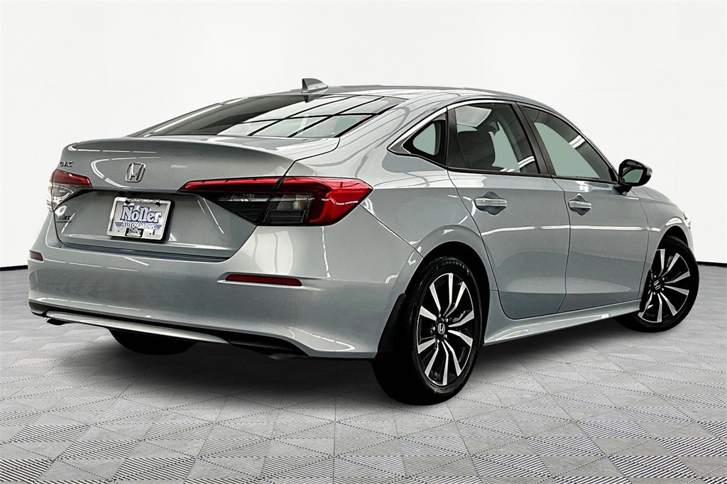 Used 2023 Honda Civic EX with VIN 2HGFE1F73PH302928 for sale in Kansas City