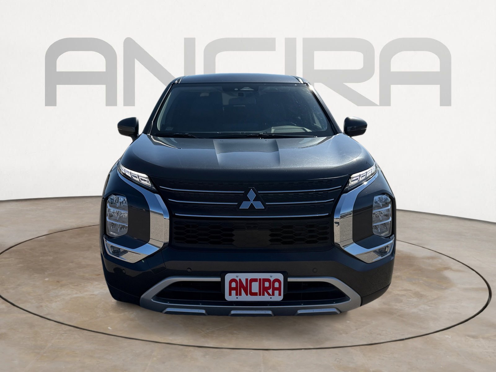 2024 Mitsubishi Outlander SE photo 4