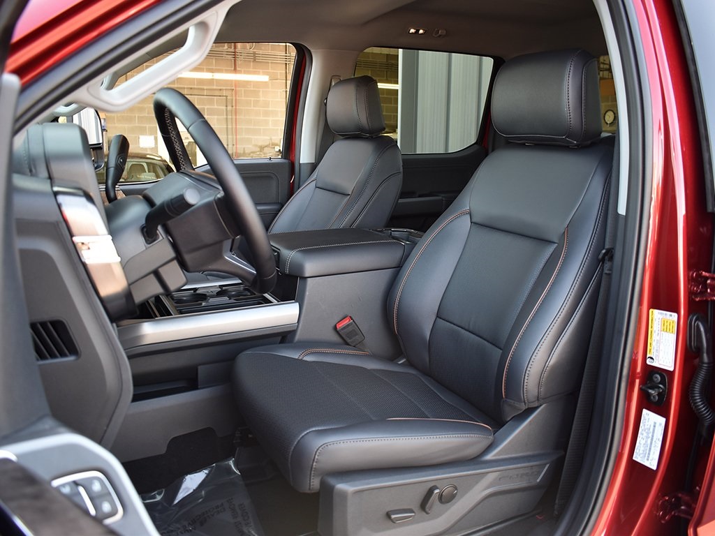 2026 Ford F-350 Lariat photo 5