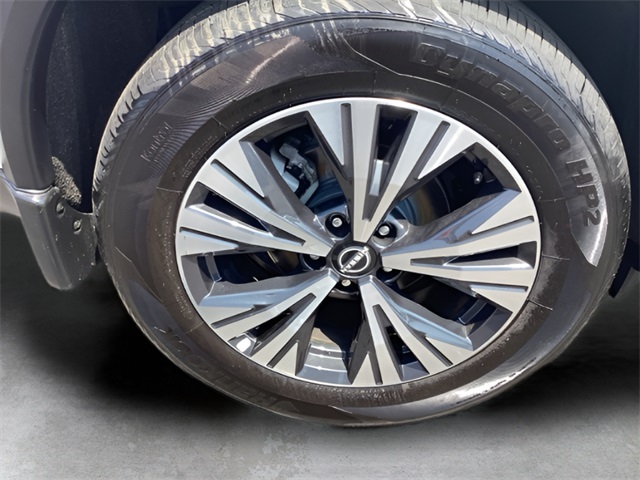 2022 Nissan Rogue SV photo 26