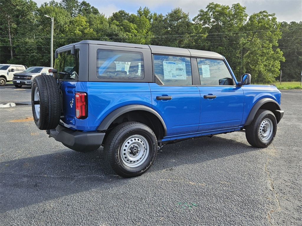 2025 Ford Bronco Base photo 11