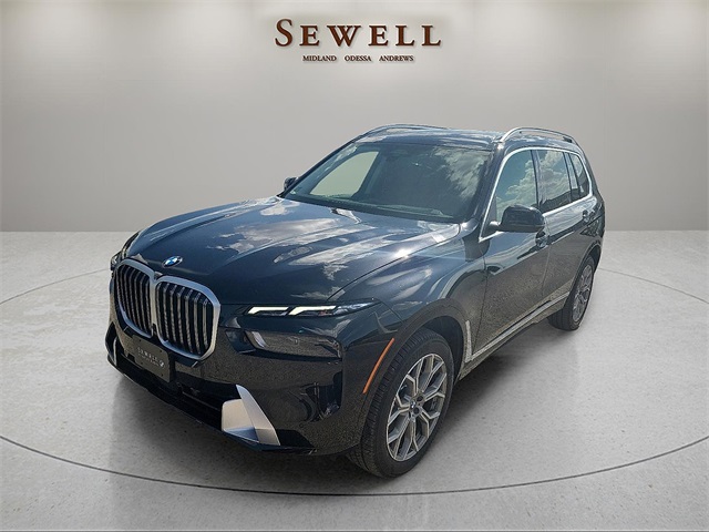 2026 BMW X7 40i's photo