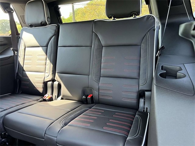 2025 Gmc Yukon AT4 Ultimate photo 12