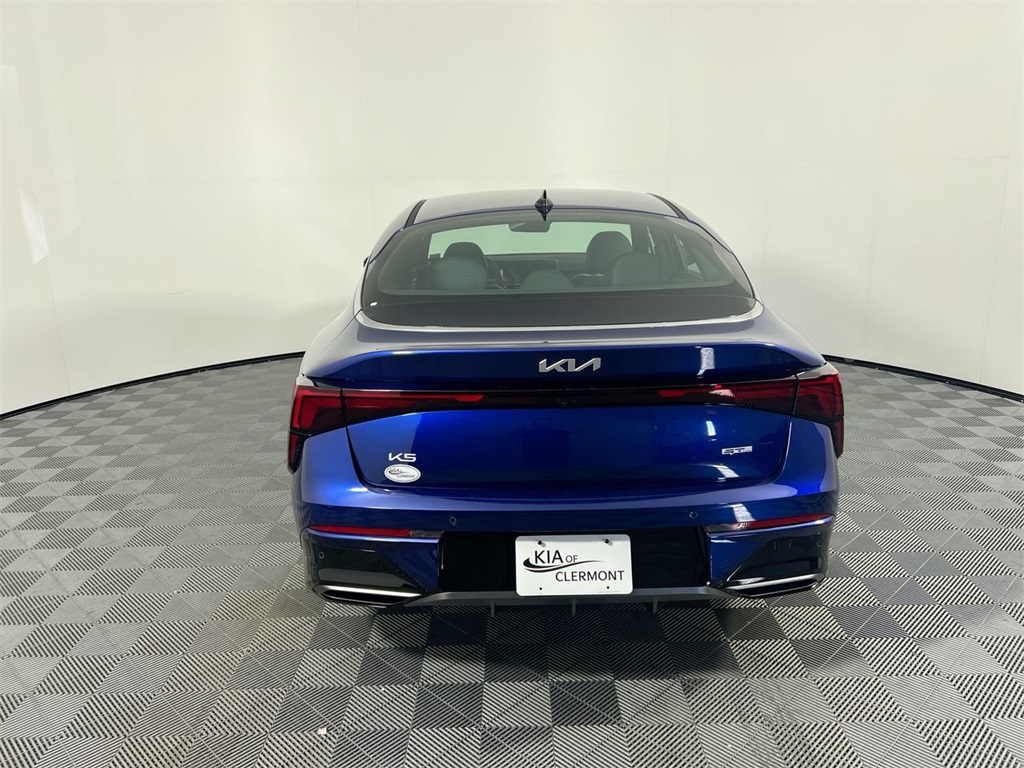 2026 Kia K5 GT-Line photo 4