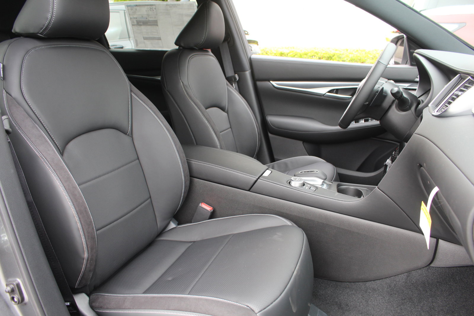 2025 Infiniti QX50 SPORT photo 19