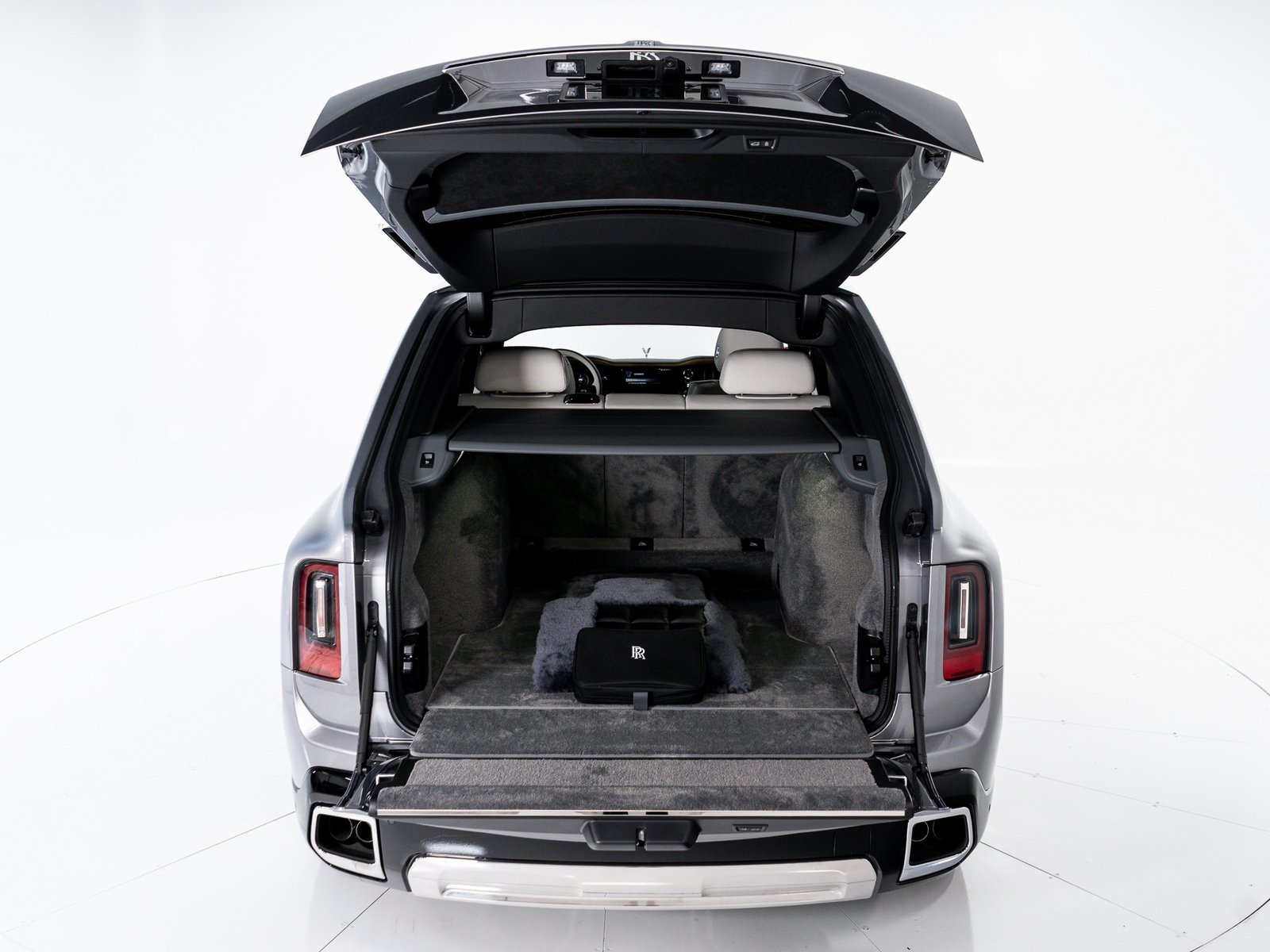 2026 Rolls Royce Cullinan RR photo 46