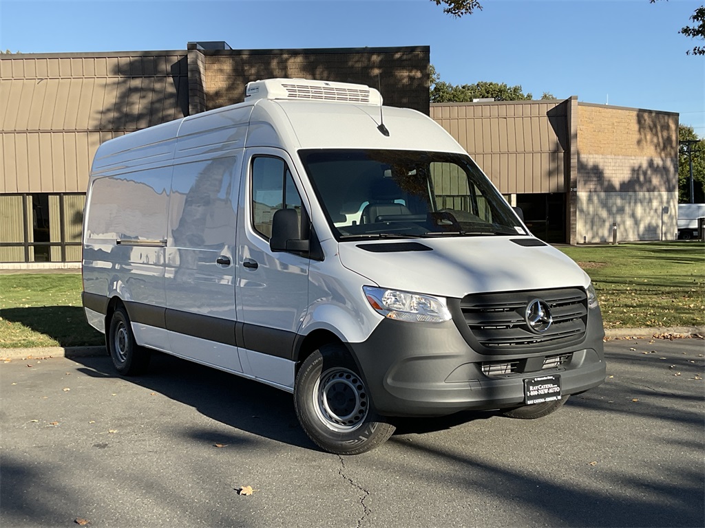 2025 Mercedes-Benz Sprinter Cargo Van Base's photo