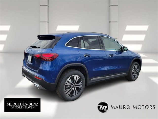2025 Mercedes Benz GLA 250 4MATIC photo 3