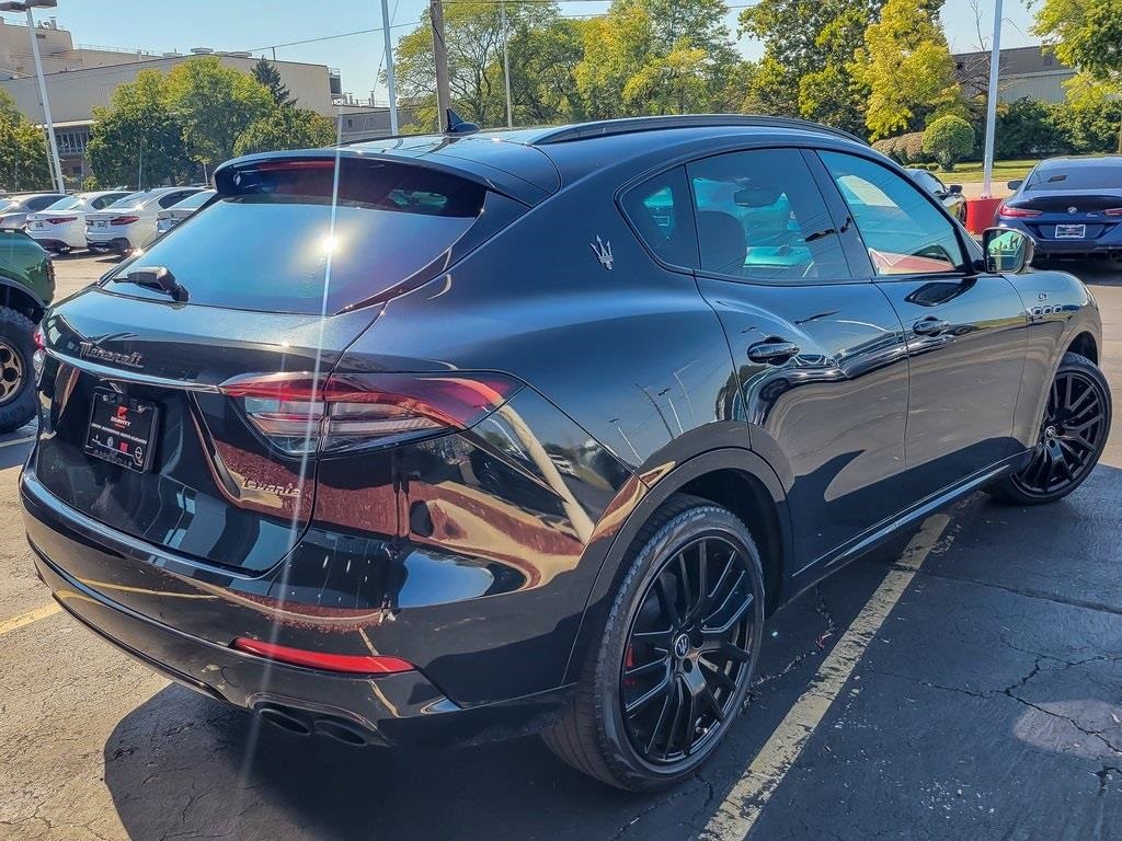 2022 Maserati Levante GT photo 6