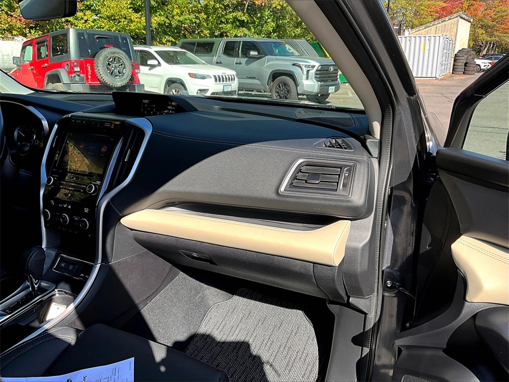 2022 Subaru Ascent Limited photo 12