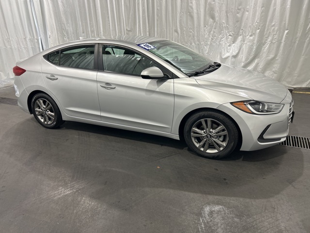 Used 2018 Hyundai Elantra SEL with VIN 5NPD84LF7JH306621 for sale in Grants Pass, OR
