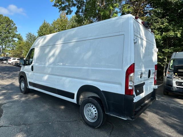 2025 Ram ProMaster 2500 Cargo Van photo 3