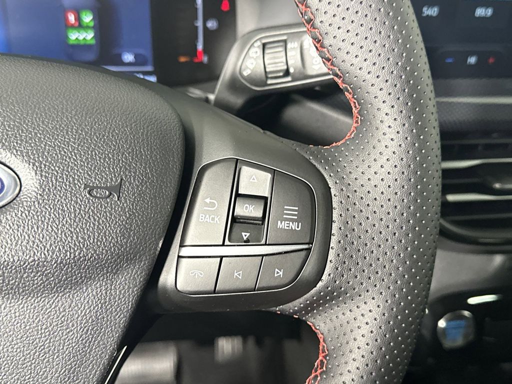2025 Ford Escape ST-Line photo 25
