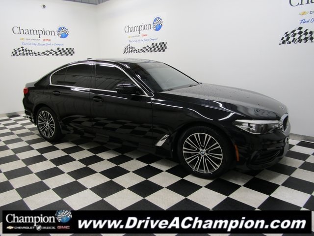 2019 BMW 5 Series 530i