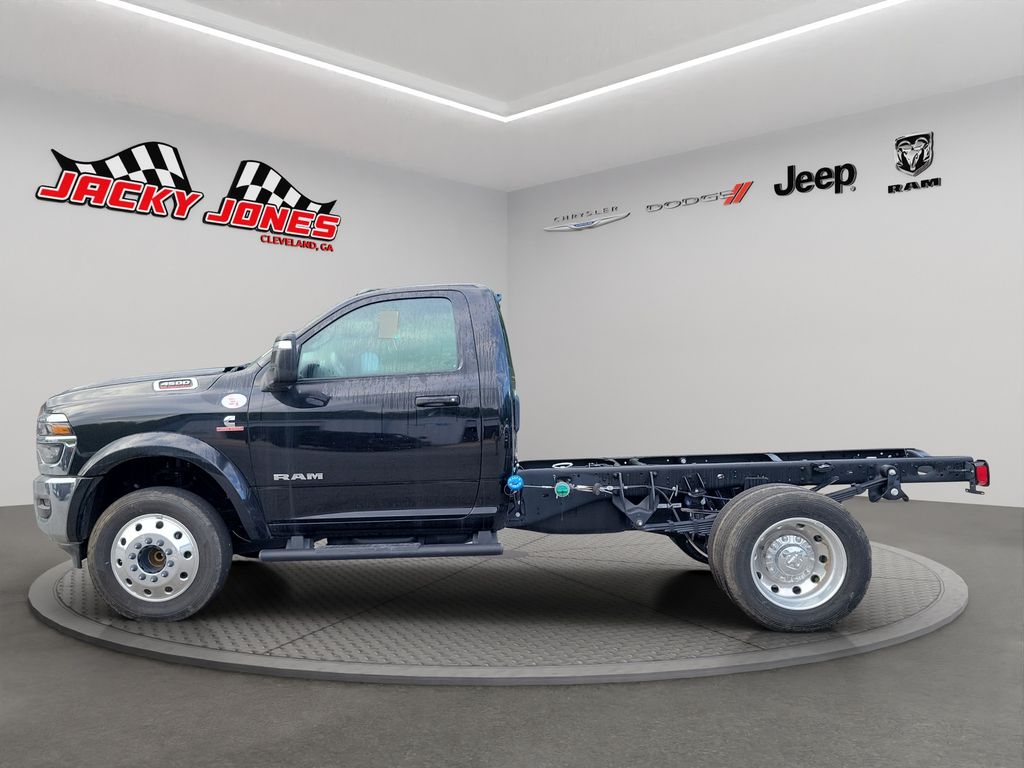2025 Ram 4500 photo 2