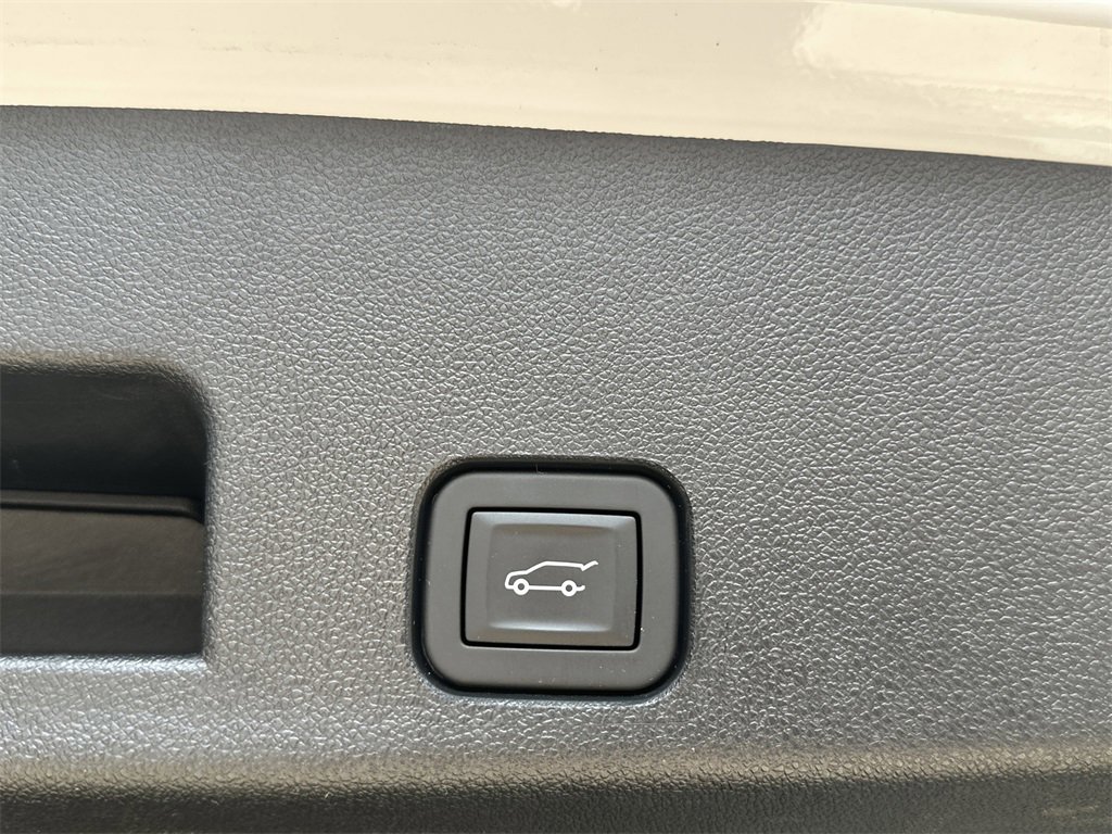 2025 Gmc Acadia Elevation photo 30
