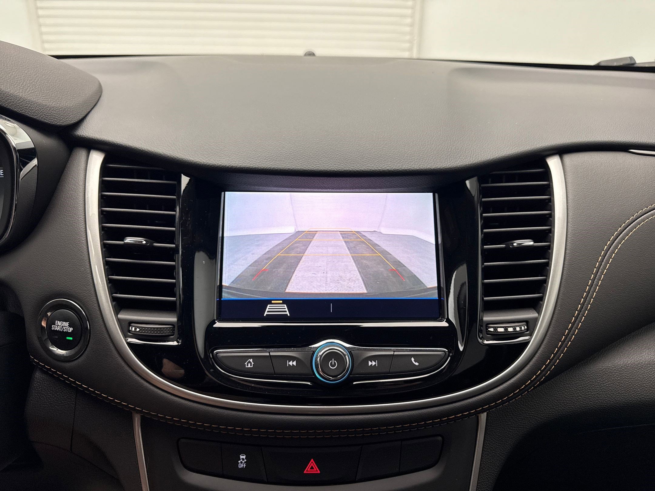 2022 Chevrolet Trax LT photo 38