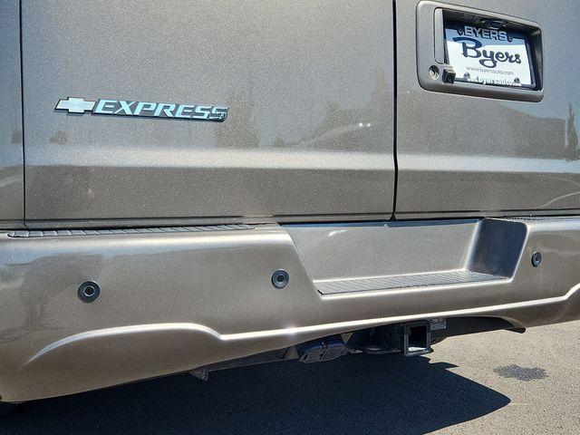 2021 Chevrolet Express 2500 Conversion photo 37
