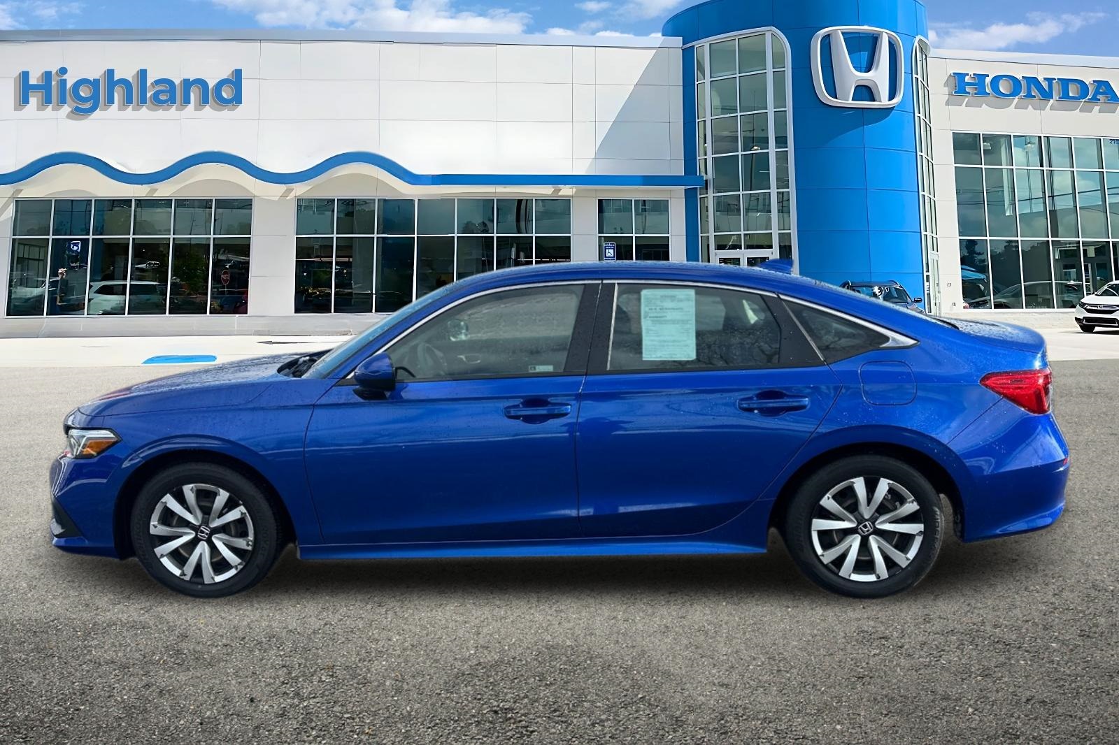 2023 Honda Civic LX photo 2