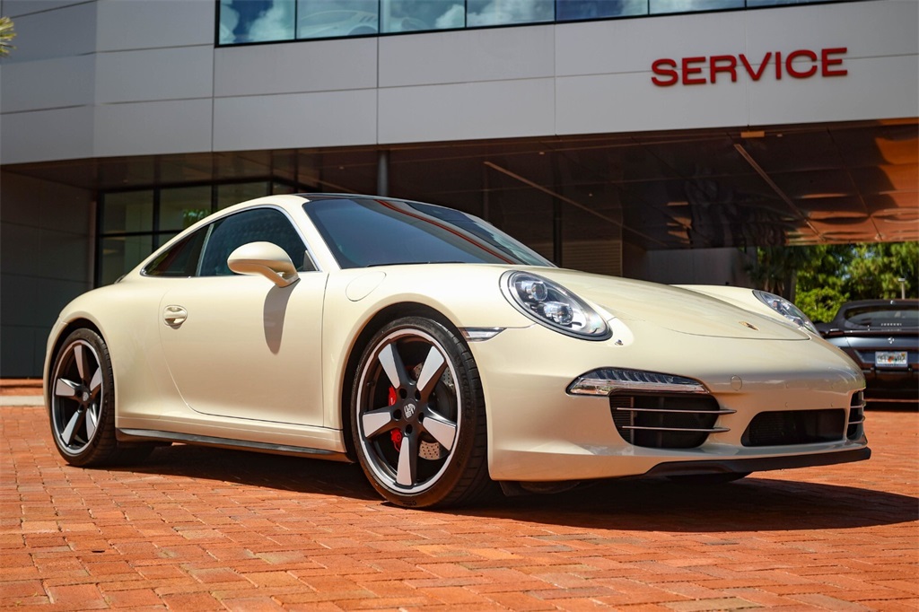 2014 Porsche 911 Anniversary Edition photo 18