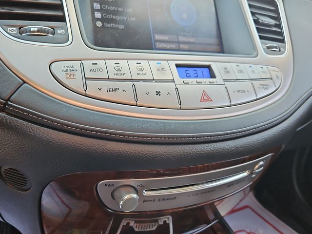 2009 Hyundai Genesis 3.8 photo 11