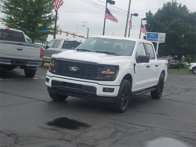 2025 Ford F-150 STX photo 10