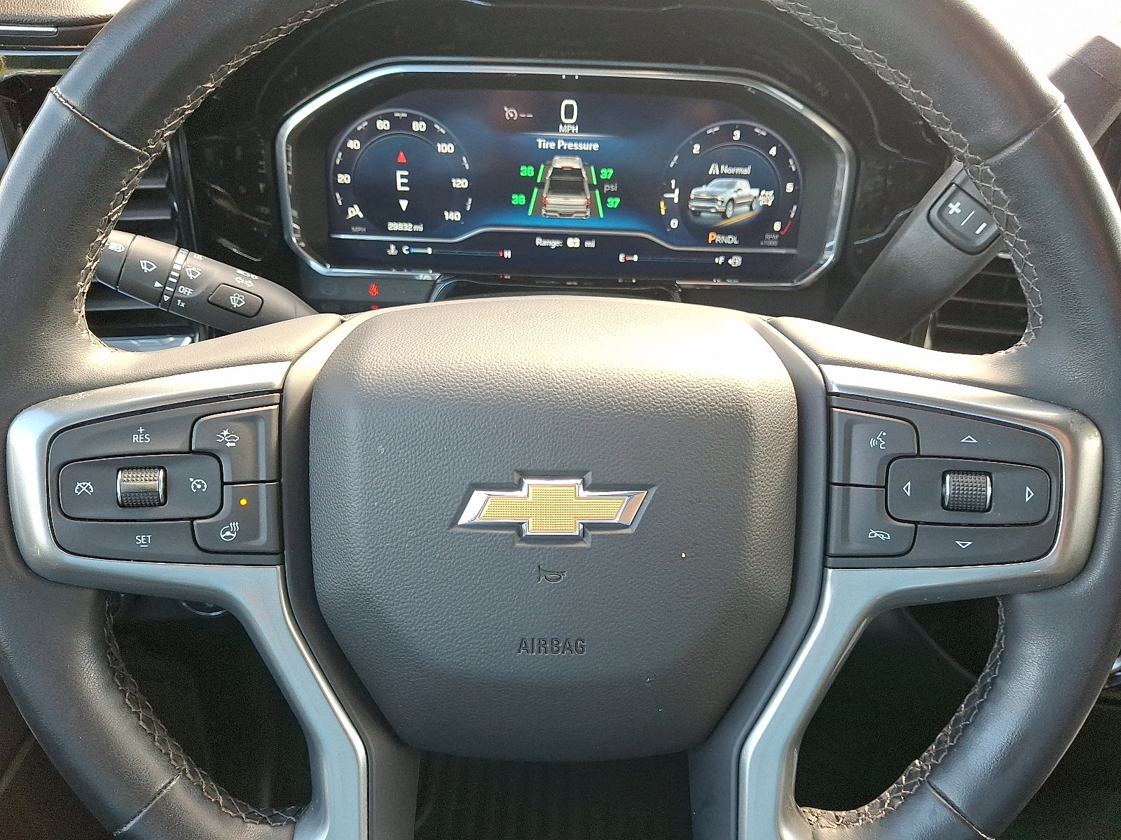 2023 Chevrolet Silverado 1500 LT photo 18